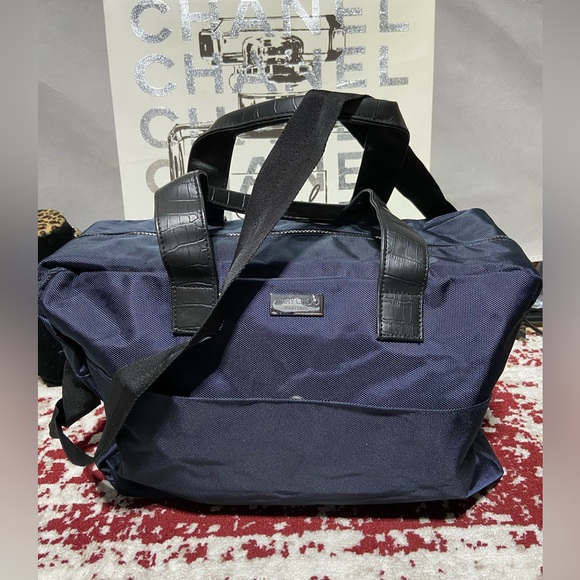 Jimmy Choo Parfume Duffel Bag. Navy Blue With Black Handles and Strap - Picture 1 of 12